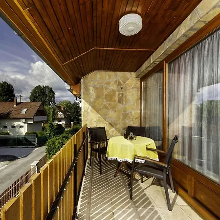 In 39891 بيت للعطل Balatonmáriafürdő